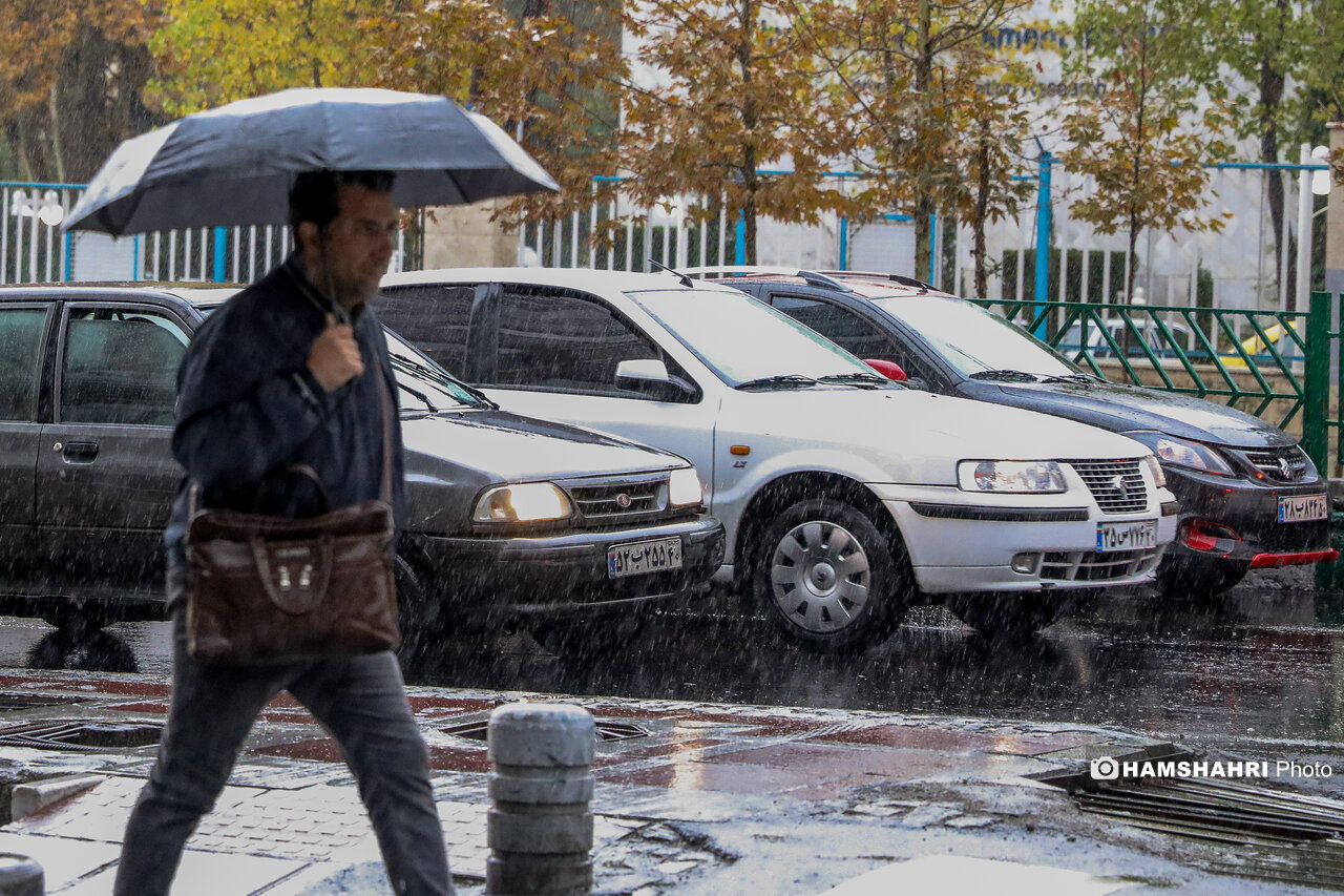 بارش‌ها در تهران نصف شد؟