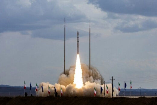 پرتاب موفق ماهواره ثریا به فضا برای اولین‌بار به مدار ۷۵۰ کیلومتری
