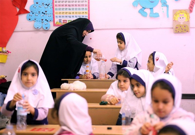 عیدانه دولت برای معلمان طرح حمایتی | معوقات حقوق معلمان بزودی پرداخت می شود؟
