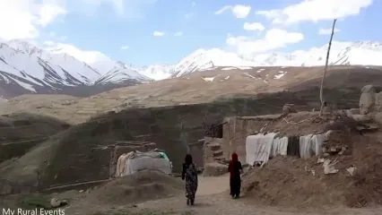 (ویدئو) پخت متفاوت کله پاچه به سبک دو بانوی روستایی افغانستانی