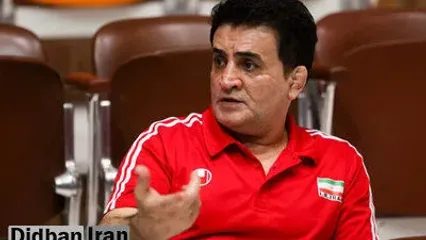 محمد بنا سرمربی تیم ملی کشتی فرنگی باز هم استعفا داد!