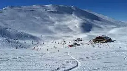 (ویدئو) بارش برف در ارتفاعات توچال تهران