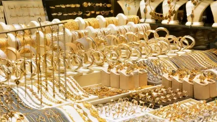 سقوط آزاد قیمت طلا در بازار امروز | قیمت طلا 18 عیار گرمی چند؟