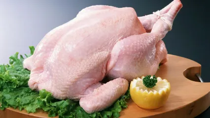 ریزش قیمت‌ها در بازار مرغ با ورود مرغ منجمد