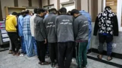 دستگیری ۸ سارق تهرانی با ۲۰۰ موبایل‌قاپی