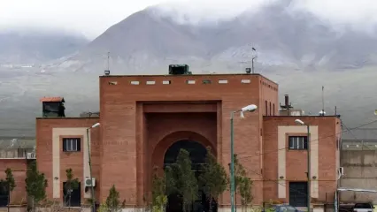 خدمت‌رسانی هوشمند به زندانیان در تهران