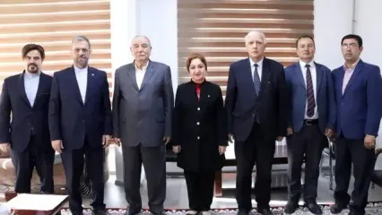بررسی روابط دوجانبه در دیدار سفیر ایران با یک مقام تاجیکستان