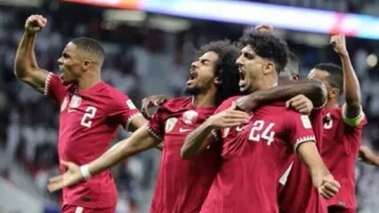 چرا پاداش تیم ملی قطر نوش جان شان؟ اما حواله خودرو فوتبالیستهای کشورمان کوفت شان بشود؟
