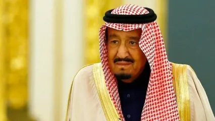 انتقال شاه عربستان به درمانگاه سلطنتی