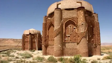 درخواست وزیر میراث فرهنگی از مجلس برای اصلاح مصوبه حریم آثار ثبتی