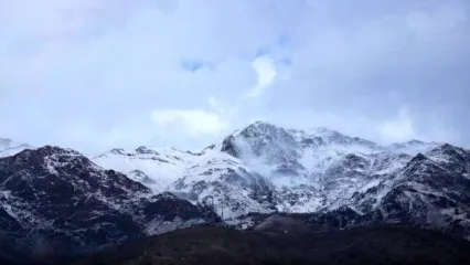 (ویدئو) واکنش عجیب هواشناسی به ماجرای تفاوت بارش برف در مرز ایران و ترکیه