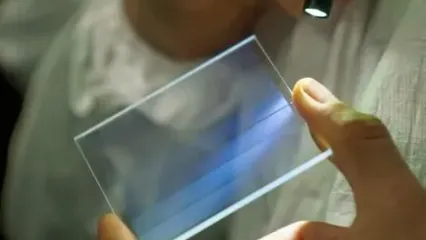 ( ویدیو) نحوه گنجاندن هفت ترابایت داده روی شیشه
