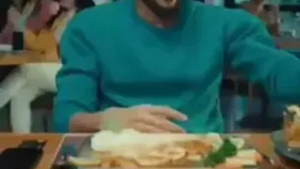 ویدئو/ وقتی ایمن حسین از کارت قرمز جنجالی فغانی نان می خورد!