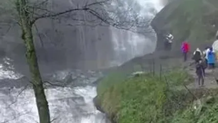 ببینید / آبشار زیبای لاتون + فیلم