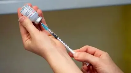 مردی که بیش از ۲۰۰ واکسن کرونا به خود زد چه بلایی سرش آمد؟