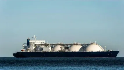 LNG صدرنشین صادرات در بهمن 1402 + نمودار
