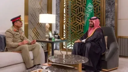 دیدار ولیعهد عربستان با فرمانده ارتش پاکستان