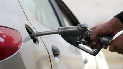 چرا دولت جرأت جراحی قیمت بنزین را ندارد؟