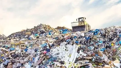 کشف  ۹۰ خاور زباله از منزل یک میلیاردر در بجنورد+ویدئو