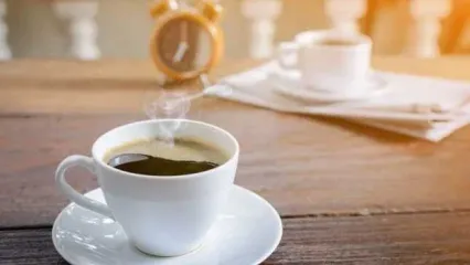 چرا نباید قبل و بعد از غذا چای و قهوه نوشید؟