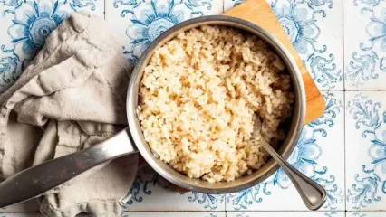 راز سلامتی و تناسب اندام: برنج قهوه‌ای رو چجوری بپزم خوشمزه‌تر میشه؟!