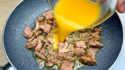 (ویدئو) نحوه درست کردن یک شام آلمانی و خوشمزه با تُن ماهی و تخم مرغ