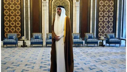 اقدام جنجالی امیر قطر در نشست اجلاس سران عرب