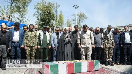 خاکسپاری شهید گمنام دفاع مقدس در محل وزارت امور اقتصادی و دارایی