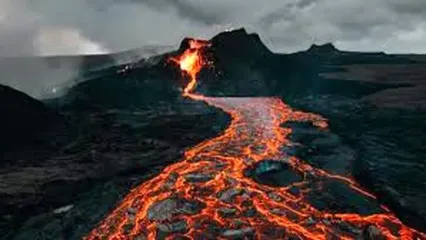 فوران زیباترین آتشفشان جهان از نمای نزدیک