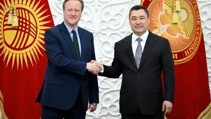 کامرون پای چین را در قرقیزستان وسط کشید!