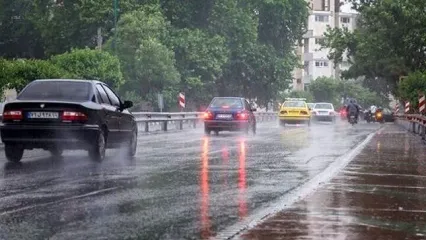 در این روزها تهران بارانی می شود!
