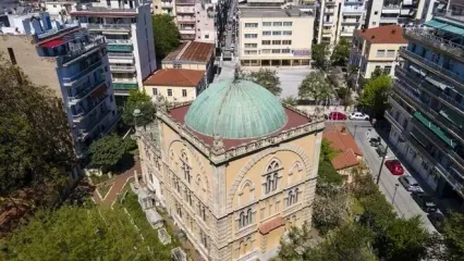 (ویدئو) اقامه نماز در مسجد تاریخی یونان پس از صد سال