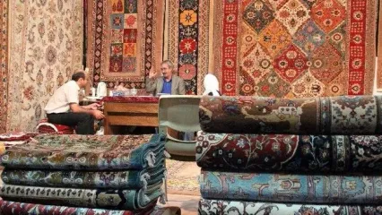 غلبه تارهای تحریم بر پود فرش ابریشم ایرانی