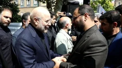 تصاویر: حضور قالیباف در مراسم تشییع پیکر دیپلمات مجاهد و انقلابی، شهید دکتر حسین امیرعبداللهیان