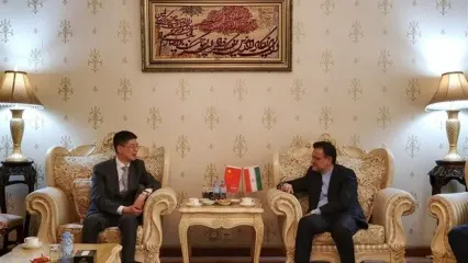 دیدار سفیر جدید چین در ایران با همتای خود در پکن