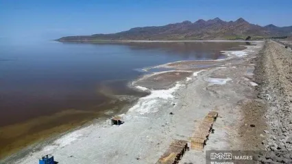 هشدار درباره بی جان شدن دریاچه ارومیه؛  خوش‌نشین‌های اطراف دریاچه ارومیه چه کردند؟