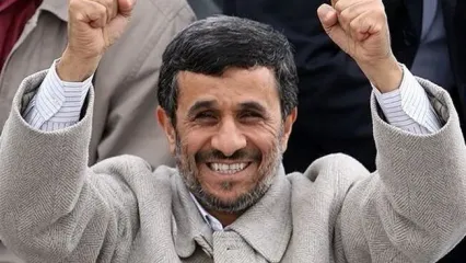 احمدی‌نژاد در انتخابات ریاست‌جمهوری 1403 ثبت‌نام می‌کند؟+ فیلم