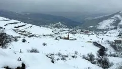 ویدئو باورنکردنی از ارتفاع برف بهاری در ارومیه