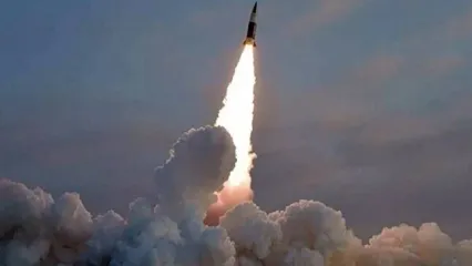 کره شمالی موشک بالستیک آزمایش کرد/  نیروی هسته ای تقویت می شود
