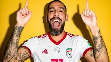 گزینه‌ی ساسی‌مانکن برای ترکیب استقلال از فوتبال خداحافظی کرد!