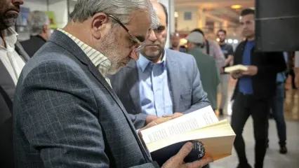 کتاب در توسعه دیپلماسی فرهنگی ایران نقش مهمی ایفا می‌کند