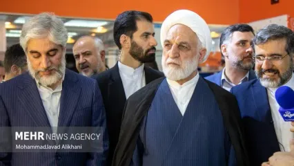 تصاویر: بازدید رئیس قوه قضاییه از نمایشگاه کتاب تهران