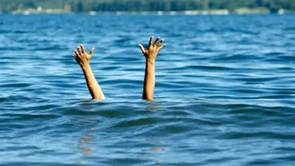 شنا در منطقه ممنوعه جان پدر و فرزند ۱۳ ساله‌اش را گرفت