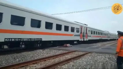 (ویدئو) برخورد شدید قطار با یک مرد مسن