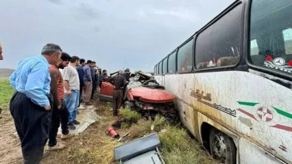 تصادف مرگبار اتوبوس در آذربایجان غربی/۳ کشته و ۹ مصدوم