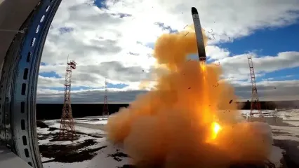 سقوط پیشرفته‌ترین موشک روسیه در جنگل‌های اوکراین+ عکس