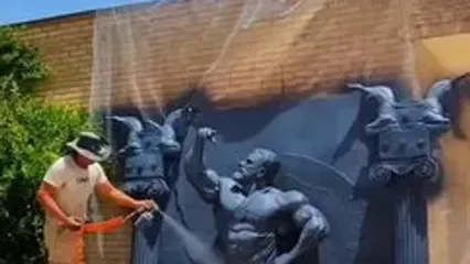 ویدیو | رونمایی از مجسمه جذاب و باشکوه هادی چوپان