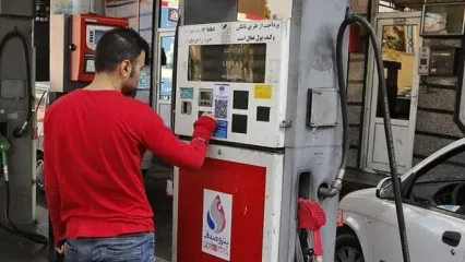 خبر جدید از سهمیه بندی بنزین/ سهمیه یارانه ۱۵ لیتر بنزین به هر ایرانی منتفی شد؟