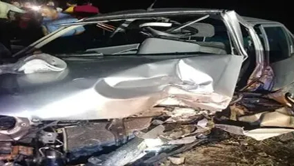 7 کشته و مصدوم در تصادف دو خودرو سواری / انتقال مصدومان به بیمارستان