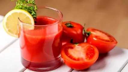 آب این میوه قرمز هم جوان کننده است هم ضد سرطان بدنتان را سم زدایی می کند